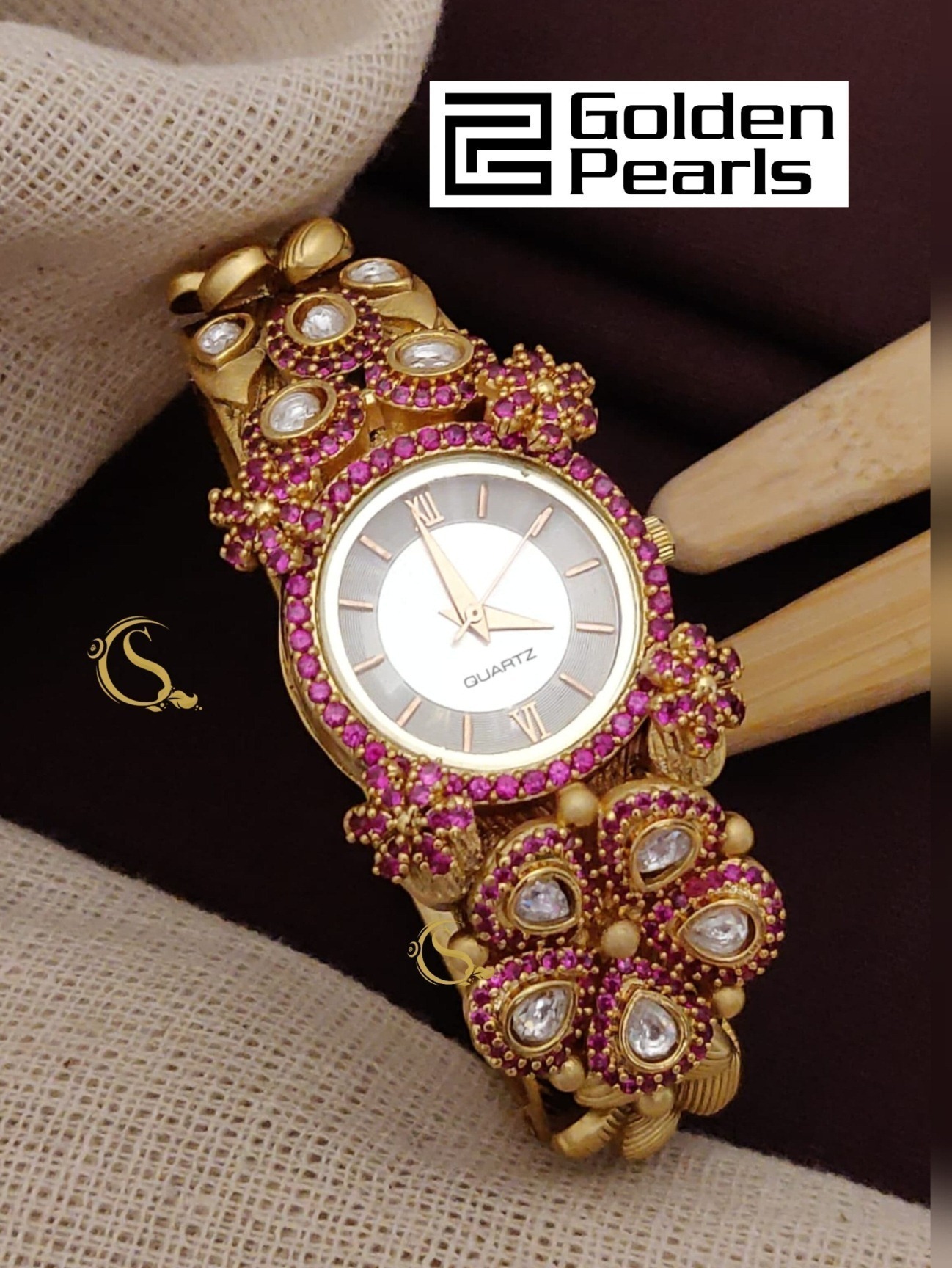 Sri Jagdamba Pearls Niharika 3 Lines Pearl Wrist Watch : Amazon.in:  Jewellery