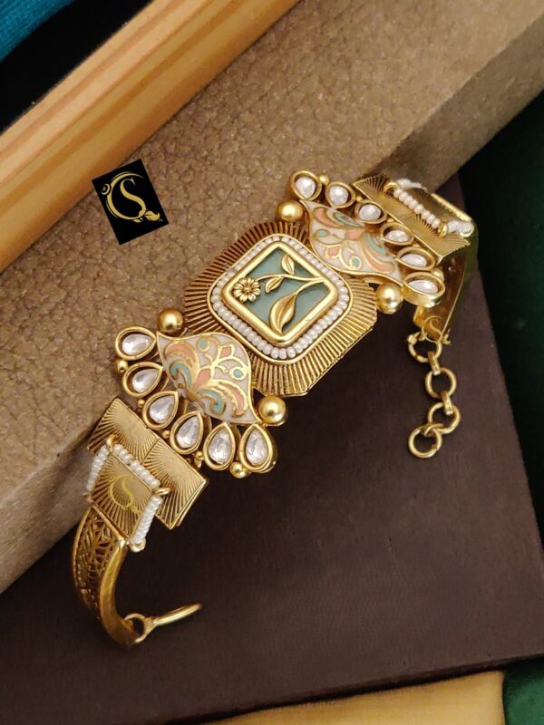 Antique Gold-plated Bracelet