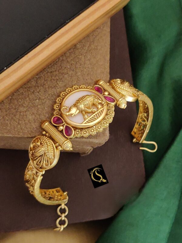 Antique Gold-plated Bracelet