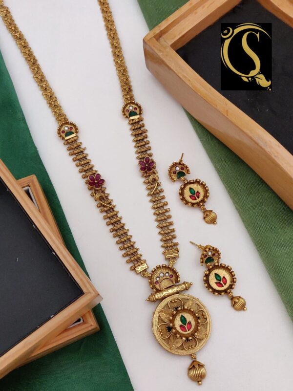 Antique Long Necklace Set