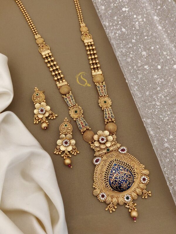 Antique Long Necklace Set